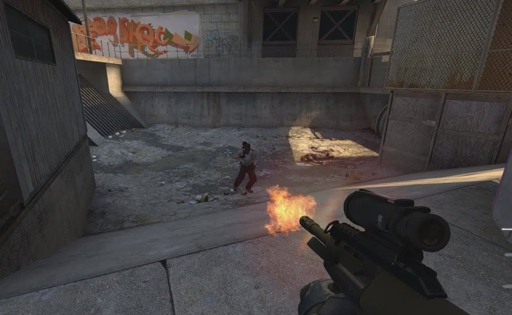 Como atirar em um AUG no CS2