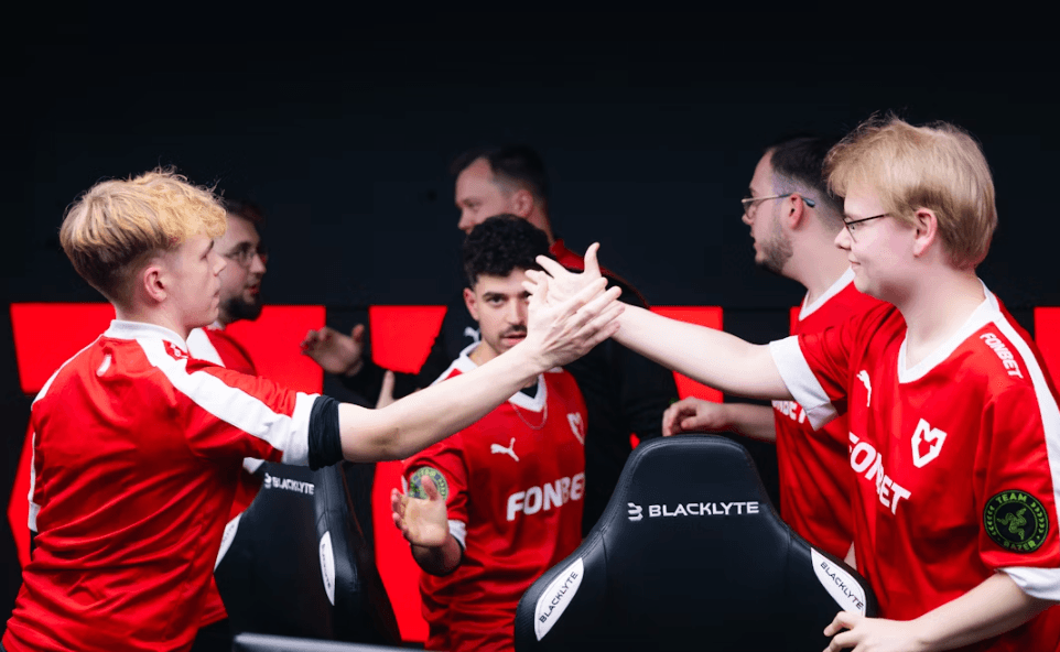Ćwierćfinały BLAST Open London 2025: MOUZ i G2 meldują się w półfinale