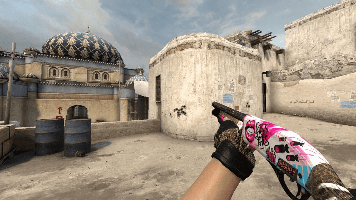 How to Shoot with the Sawed-Off in CS2